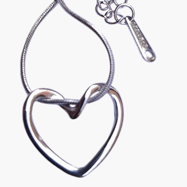 316L Paslanmaz Çelik Zincir Kalpli Düğüm Detay Gümüş Renk Çelik Kolye 3